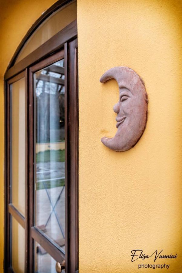 Appartamento Sole-Luna Colleoli Luaran gambar